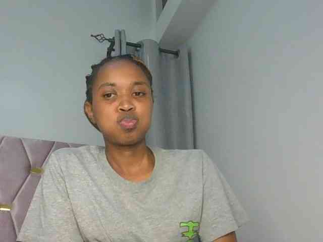 shanizz001 webcam