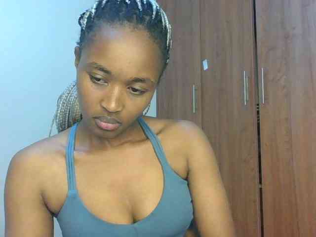 shanizz001 webcam