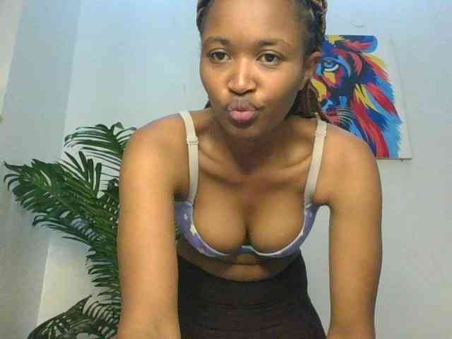 shanizz001 webcam