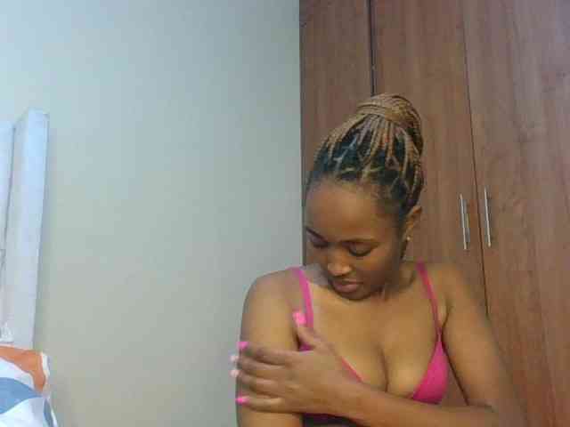 shanizz001 webcam