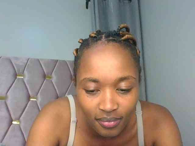 shanizz001 webcam