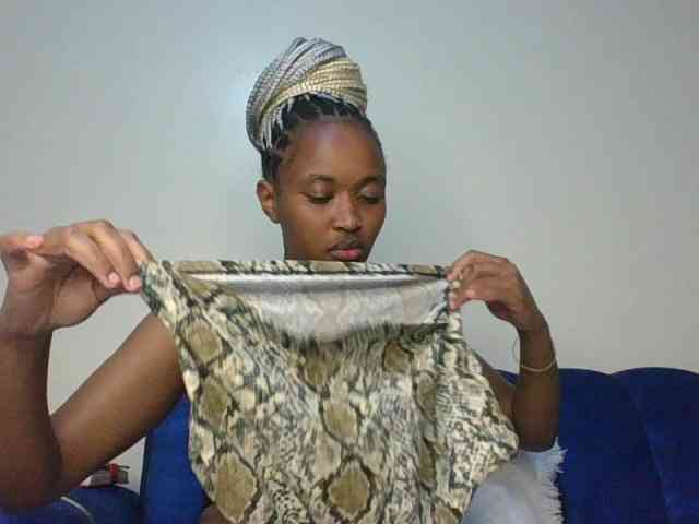 shanizz001 webcam