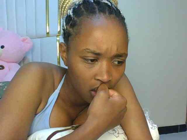shanizz001 webcam