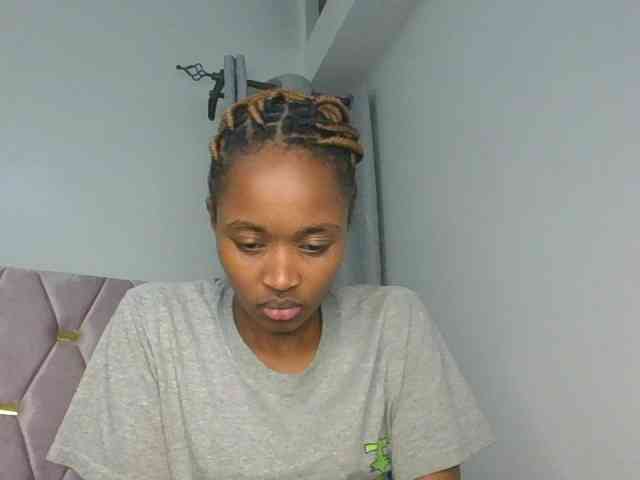 shanizz001 webcam