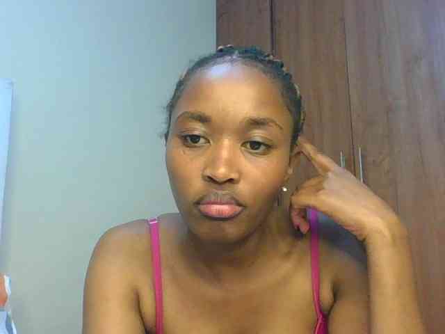 shanizz001 webcam