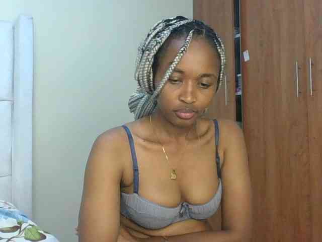 shanizz001 webcam