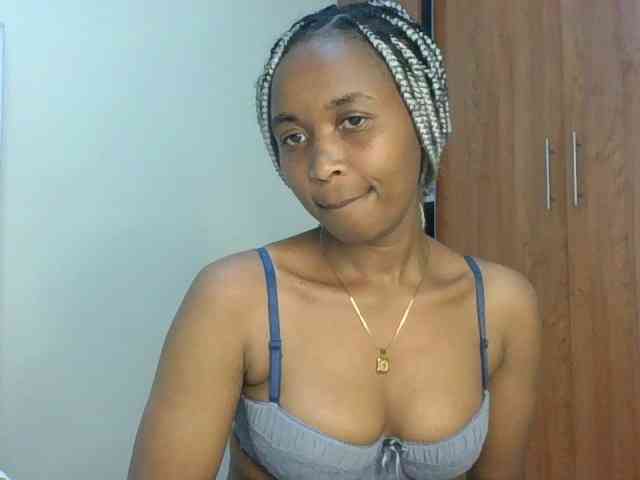 shanizz001 webcam