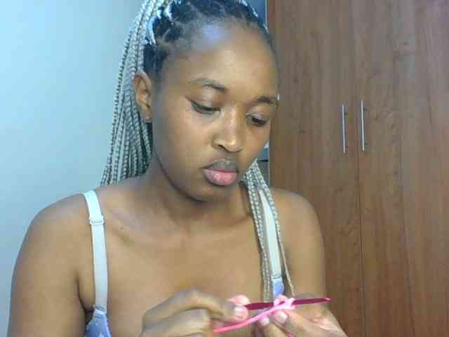 shanizz001 webcam