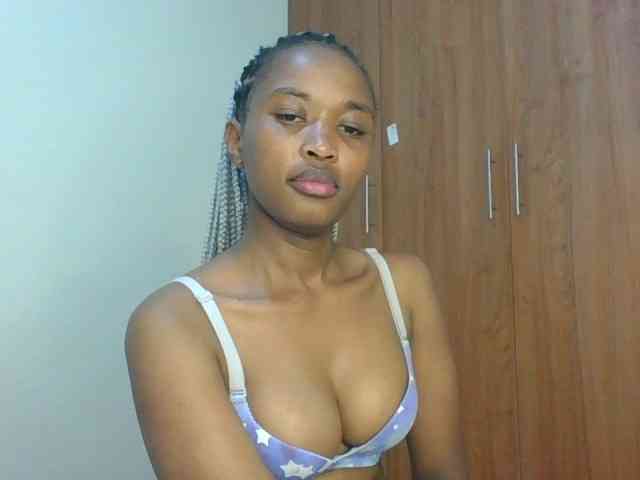shanizz001 webcam
