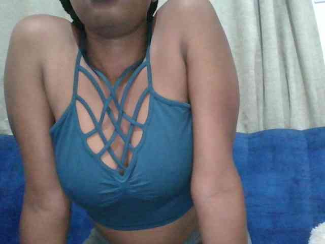 shanizz001 webcam