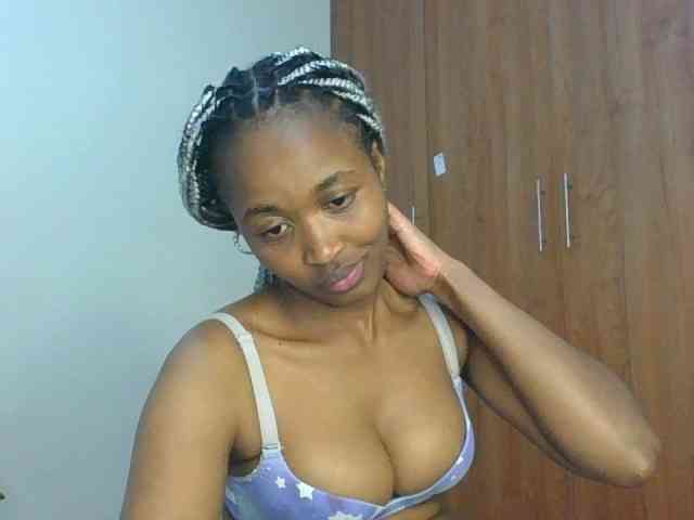 shanizz001 webcam