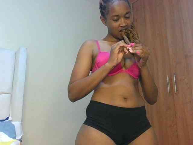 shanizz001 webcam