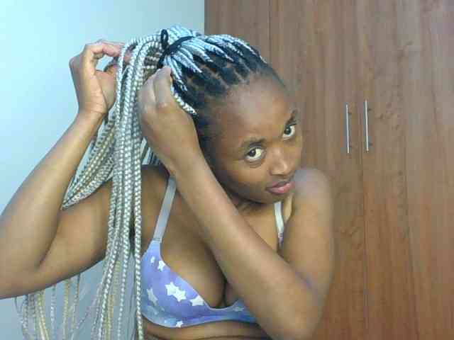 shanizz001 webcam