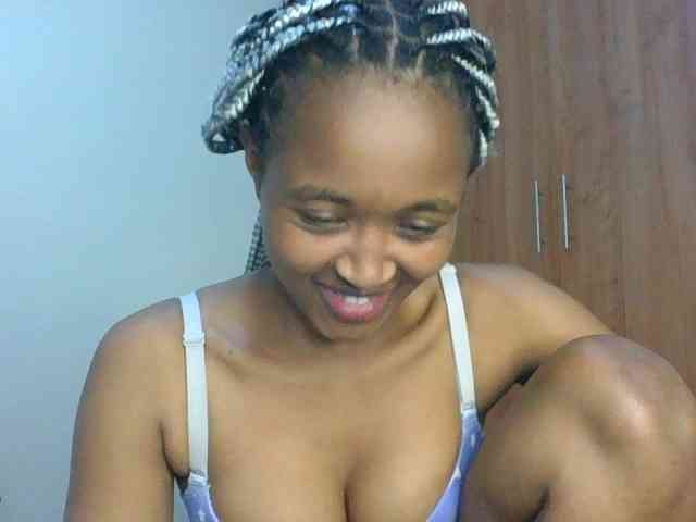 shanizz001 webcam