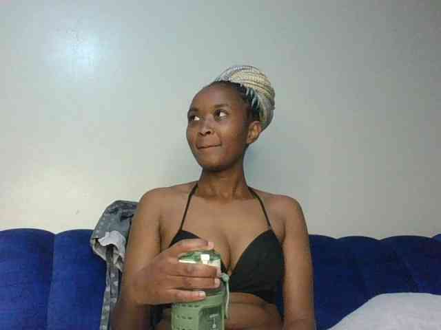 shanizz001 webcam