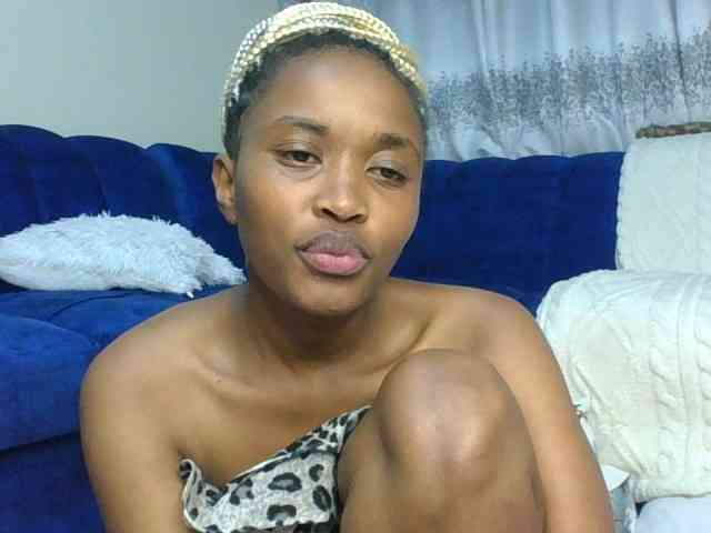 shanizz001 webcam