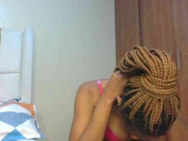 shanizz001 webcam