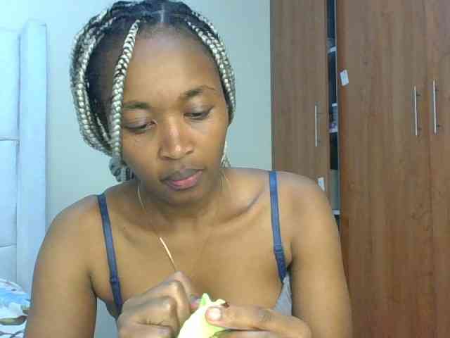 shanizz001 webcam