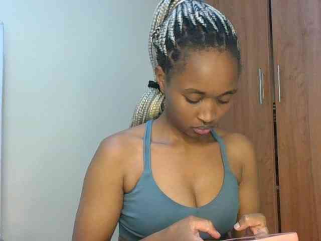 shanizz001 shanizz001