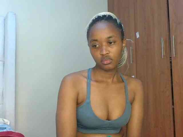 shanizz001 webcam