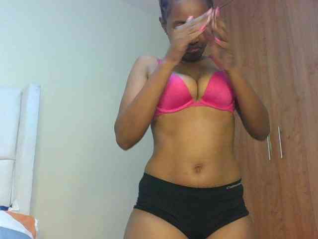 shanizz001 webcam