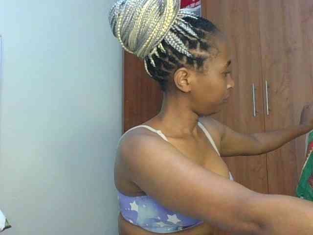 shanizz001 webcam
