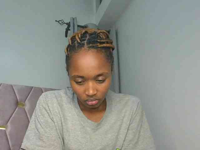 shanizz001 webcam