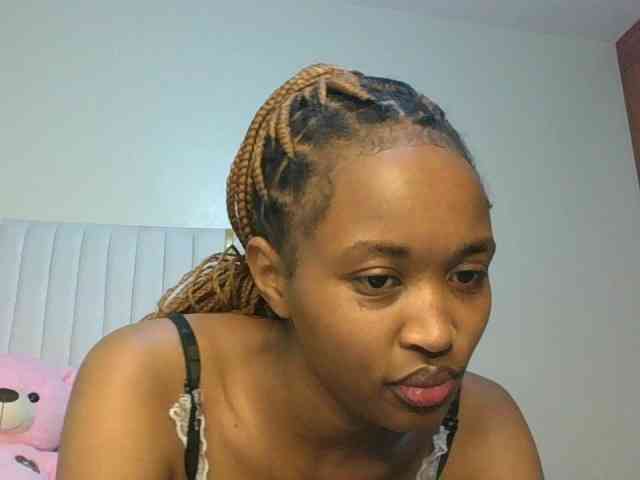 shanizz001 webcam