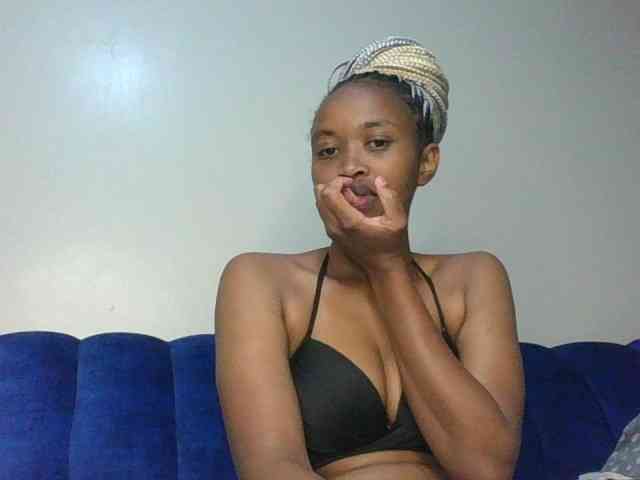 shanizz001 webcam