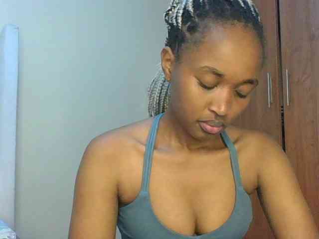 shanizz001 webcam