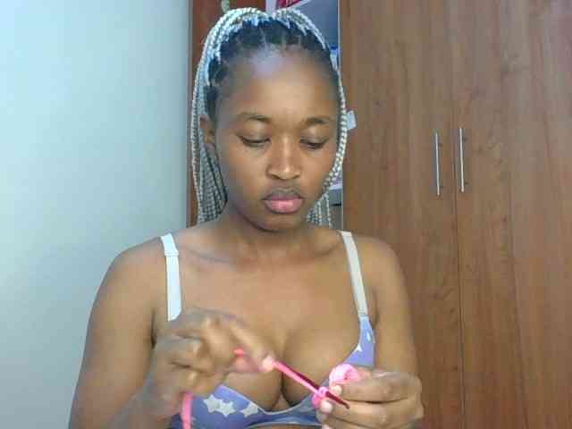 shanizz001 webcam