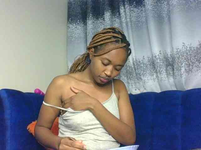 shanizz001 webcam