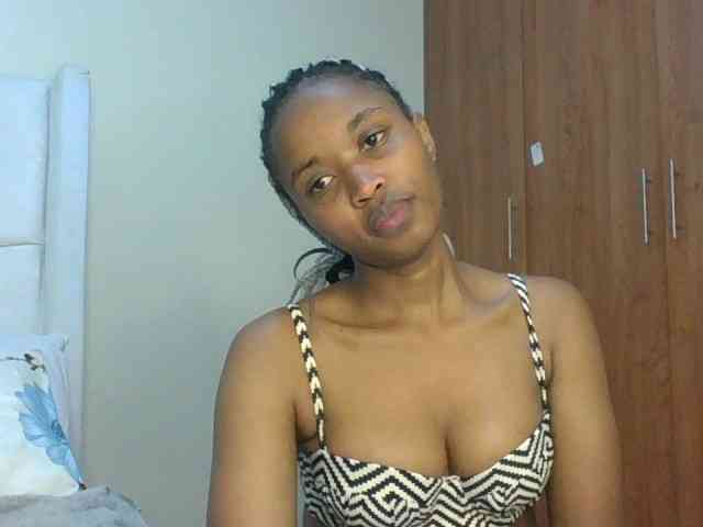 shanizz001 webcam