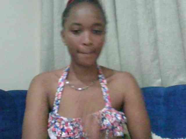 shanizz001 Live Webcam on BongaCams