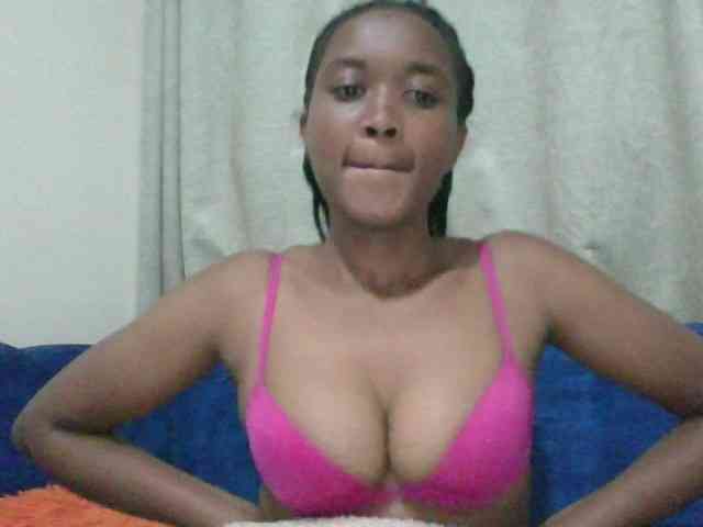 shanizz001 webcam