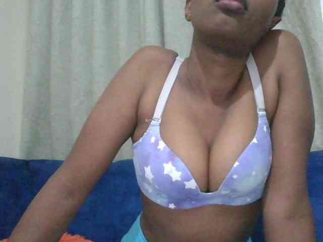 shanizz001 webcam