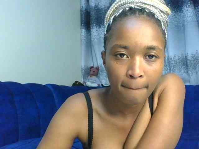 shanizz001 webcam