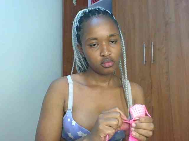 shanizz001 webcam
