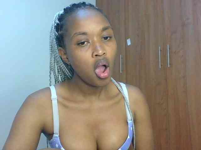shanizz001 webcam