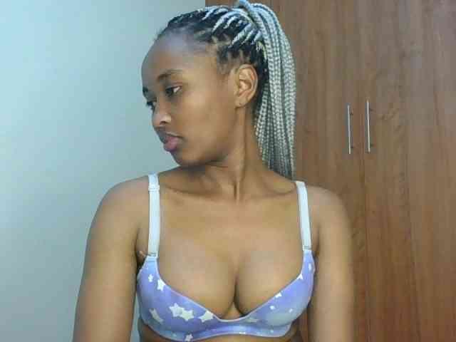 shanizz001 webcam