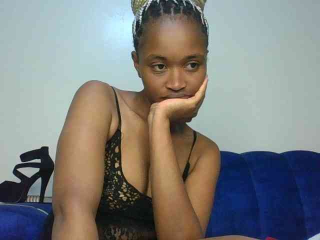 shanizz001 webcam