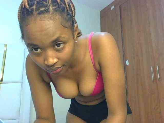 shanizz001 webcam