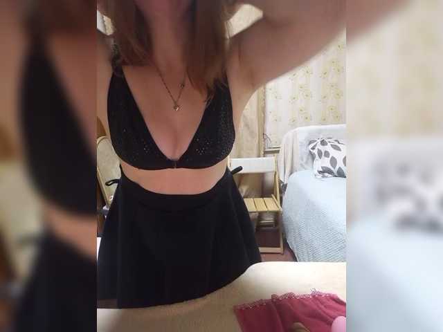 VselenaSun402 Nude Live Sex Shows