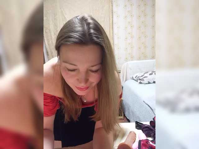 VselenaSun402 from BongaCams is Freechat