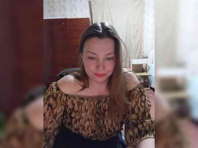 VselenaSun402 bongacams