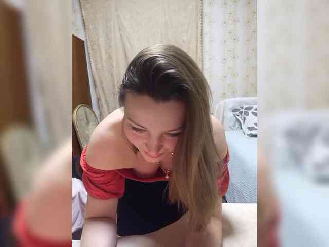 VselenaSun402 Live Webcam on BongaCams