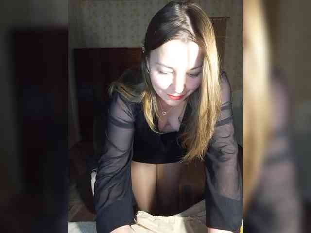 VselenaSun402 bongacams