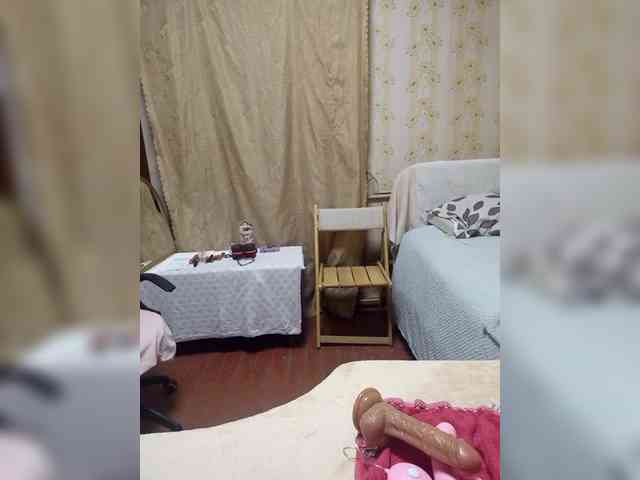 VselenaSun402 Live Webcam on BongaCams