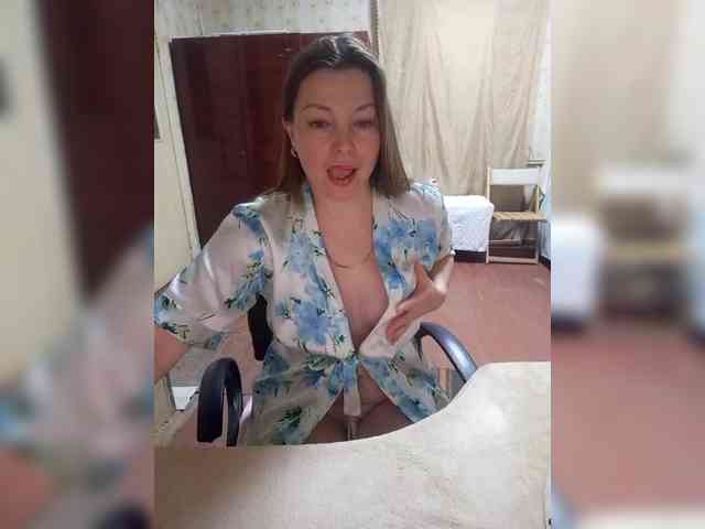 VselenaSun402 bongacams