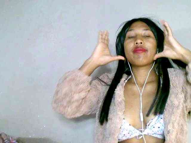HelenGLOW webcam